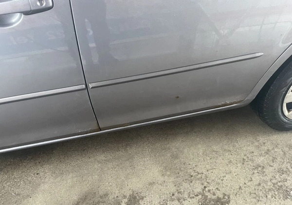 Mazda 6 cena 6000 przebieg: 330000, rok produkcji 2005 z Zwoleń małe 106